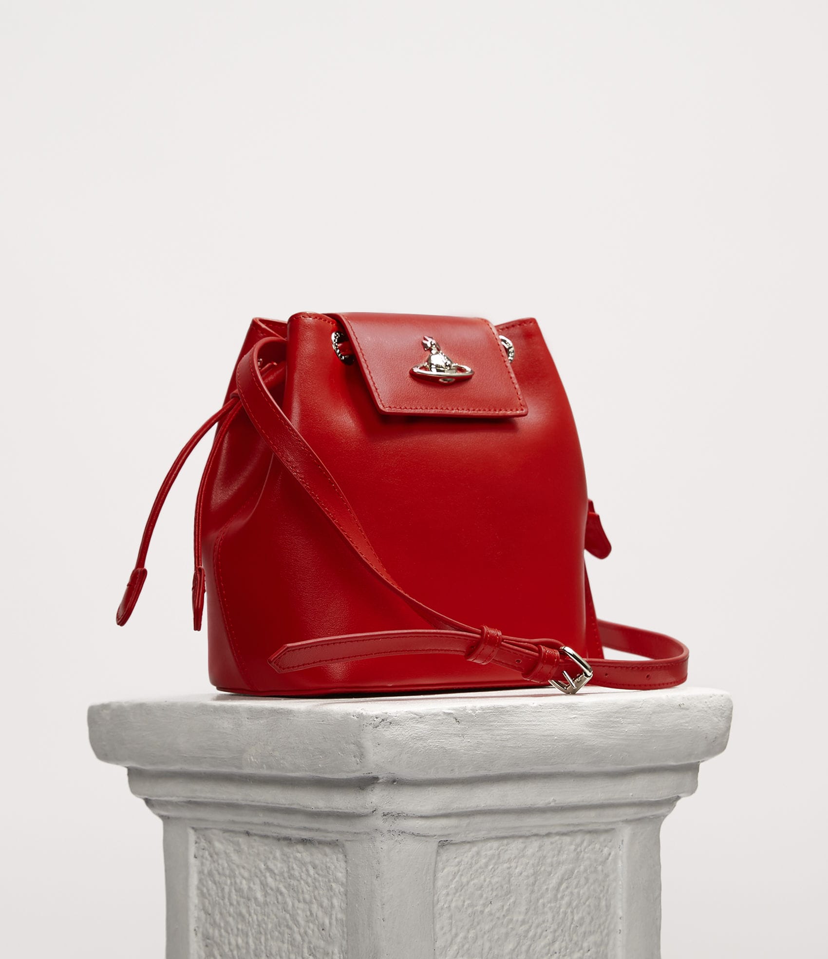 Vivienne Westwood MATILDA BUCKET BAG RED