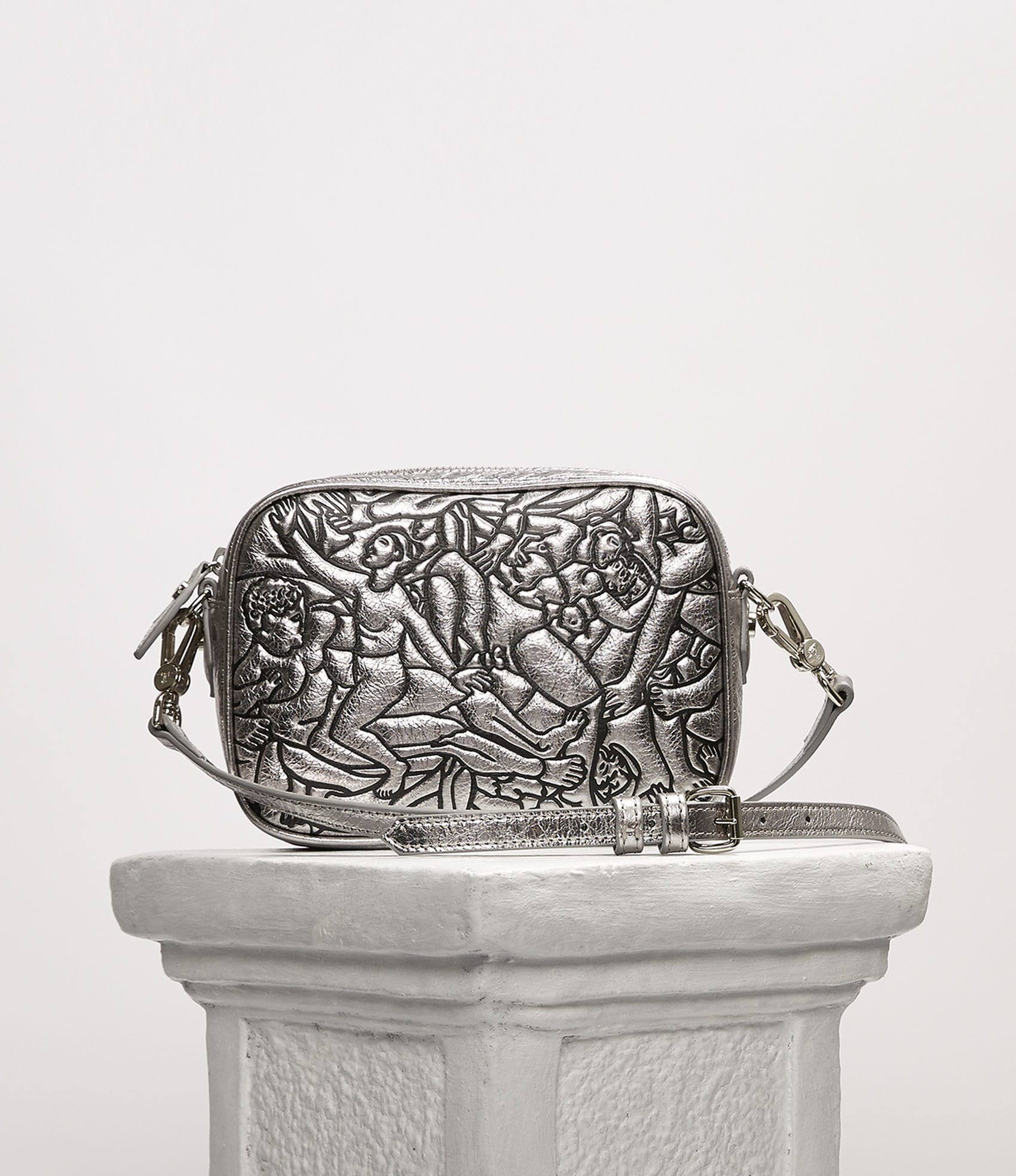 Vivienne Westwood ANNA CAMERA BAG SILVER