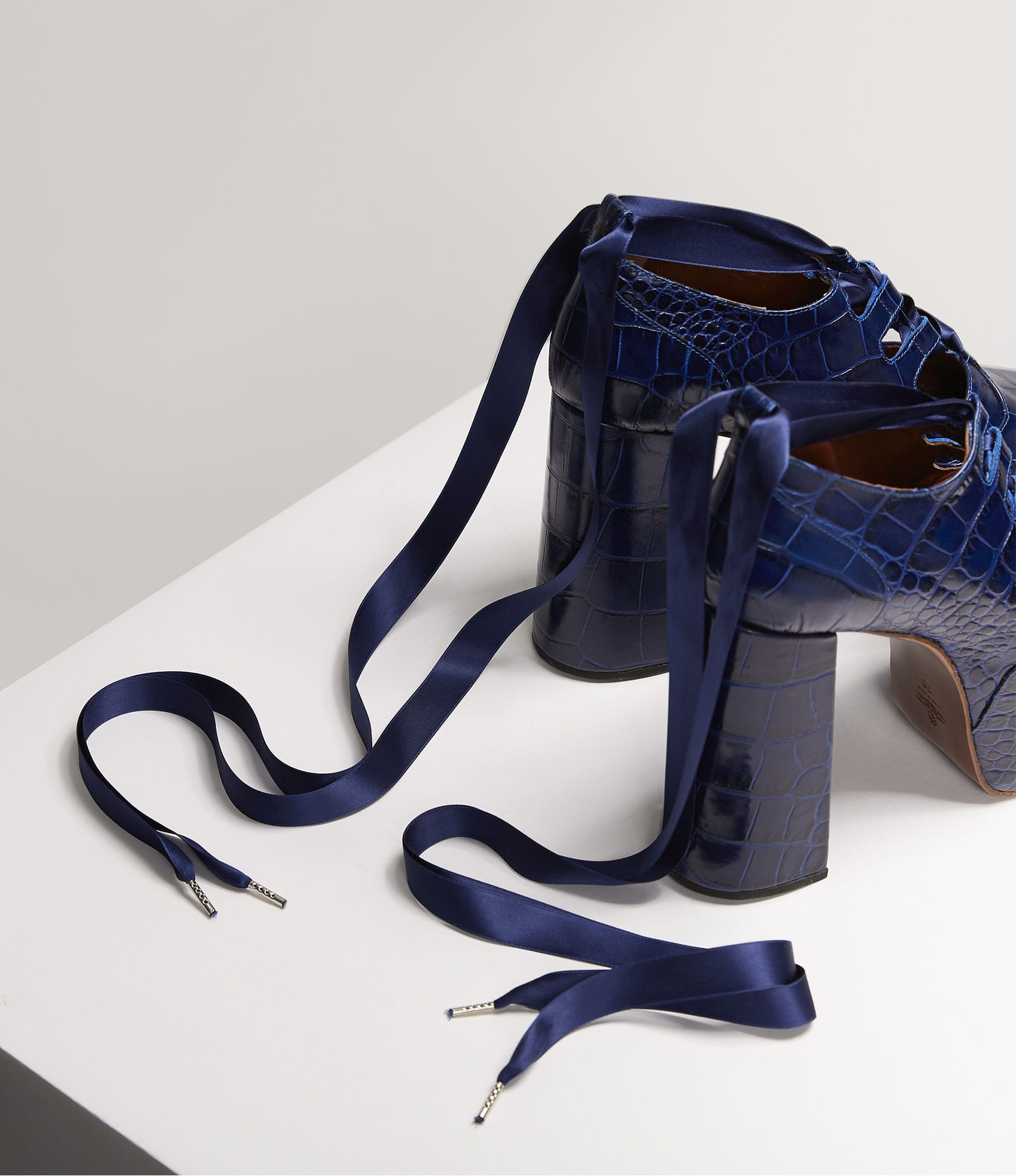 Vivienne Westwood NAOMI GHILLIE PLATFORMS BLUE CROCODILE